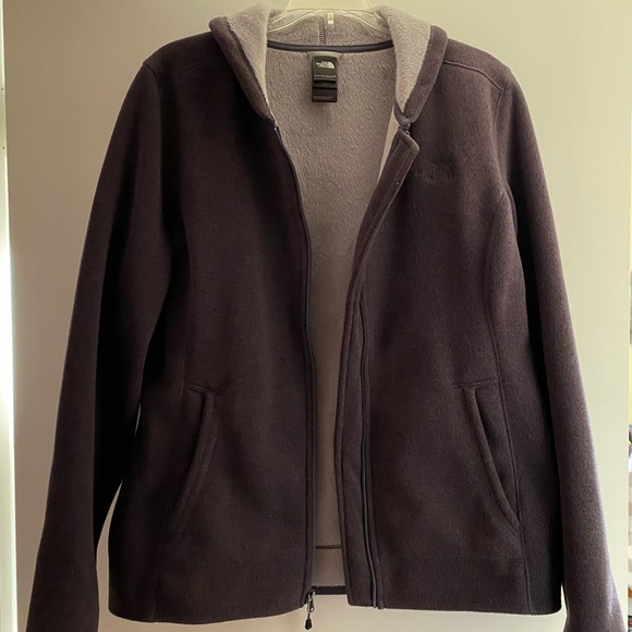 North Face Women’s jacket - Picture 5 of 6